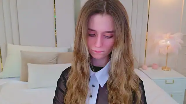 MarybethSnow online show from 17, 4, 2026