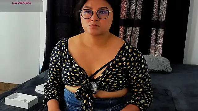 lorymoon online show from 14, 12, 2024