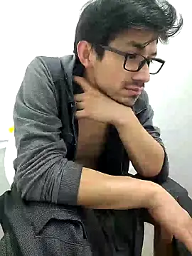 charlesss19 online show from 26, 2, 2025