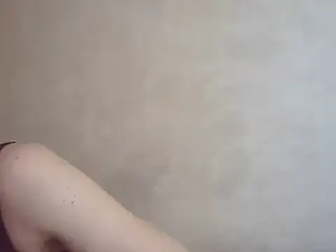 CaitlinaJayne23 online show from 6, 3, 2025