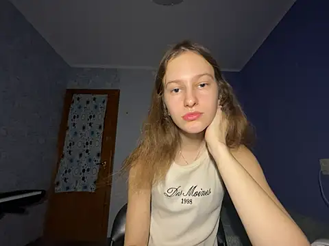 Snapshot of Eva_Angel3 chatting on 2, 2, 2025 Eva Angel3 online show from 2, 2, 2025