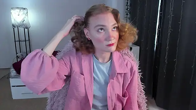 ReddHotPipper online show from 21, 9, 2025