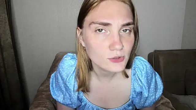Snapshot of ReddHotPipper chatting on 9, 7, 2026 ReddHotPipper online show from 9, 7, 2026