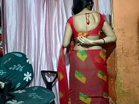 poojaxxx65 online show from 23, 11, 2025