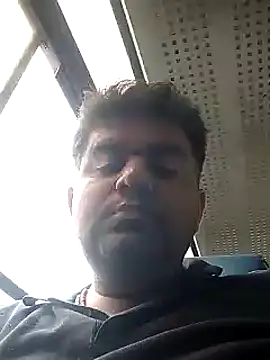 Snapshot of Happyman300 chatting on 12, 9, 2025 Happyman300 online show from 12, 9, 2025