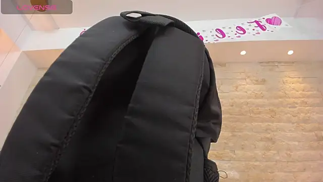 dorothy vegga online show from 13, 2, 2026