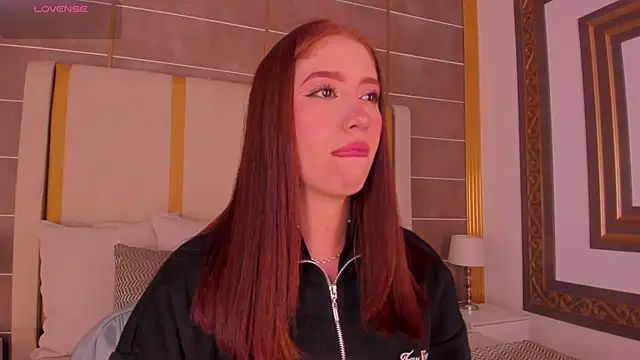 Snapshot of AbigailCarter chatting on 10, 2, 2026 AbigailCarter online show from 10, 2, 2026