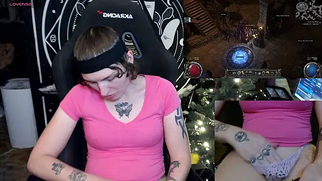 BrandiWRLD 999 online show from 3, 1, 2025