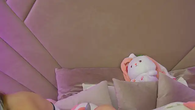 MilanaBalmain online show from 12, 11, 2025