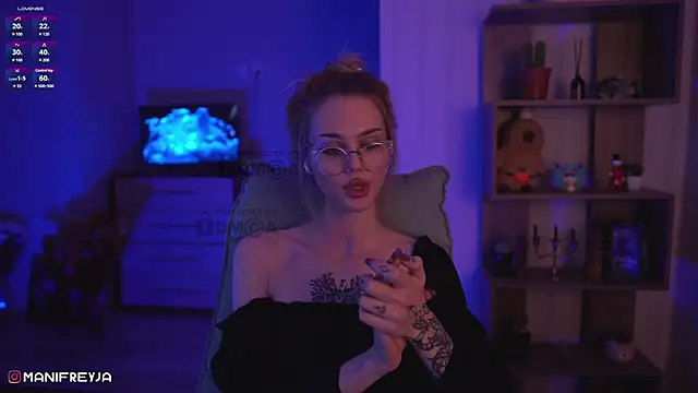 ManiFreyja online show from 7, 12, 2024