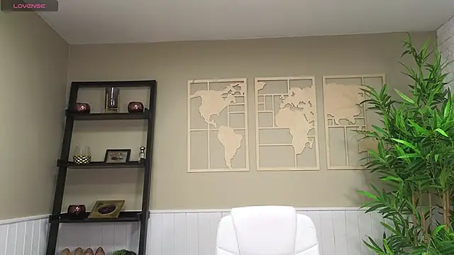 LadyLeea online show from 12, 3, 2025