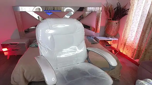 Mia Fischer online show from 19, 12, 2025