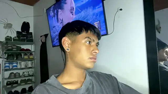 Snapshot of _Billowy_ chatting on 17, 11, 2025 Billowy online show from 17, 11, 2025