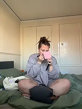 Krystal Tx online show from 18, 3, 2025