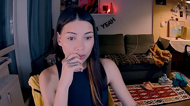 valorant girl online show from 17, 1, 2026