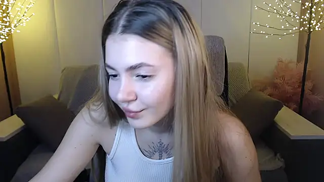 Snapshot of Ritaneer chatting on 8, 1, 2025 Ritaneer online show from 8, 1, 2025