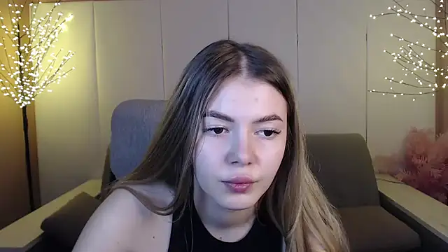 Snapshot of Ritaneer chatting on 15, 3, 2025 Ritaneer online show from 15, 3, 2025