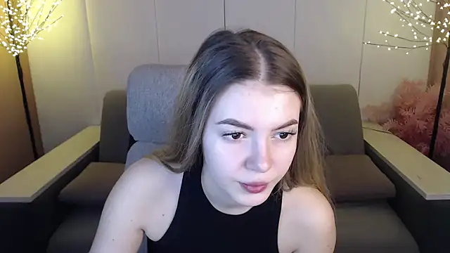 Snapshot of Ritaneer chatting on 19, 3, 2025 Ritaneer online show from 19, 3, 2025