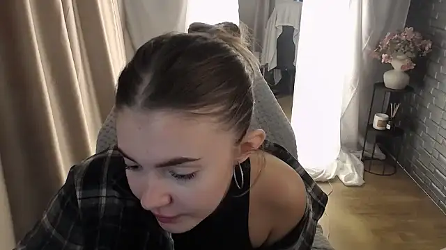 Snapshot of Ritaneer chatting on 22, 9, 2025 Ritaneer online show from 22, 9, 2025