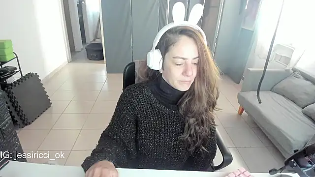 jessiburningheels online show from 13, 3, 2025