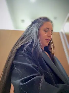 meow girl online show from 17, 9, 2025