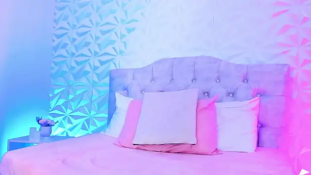 Miss Ivy4 online show from 21, 3, 2025