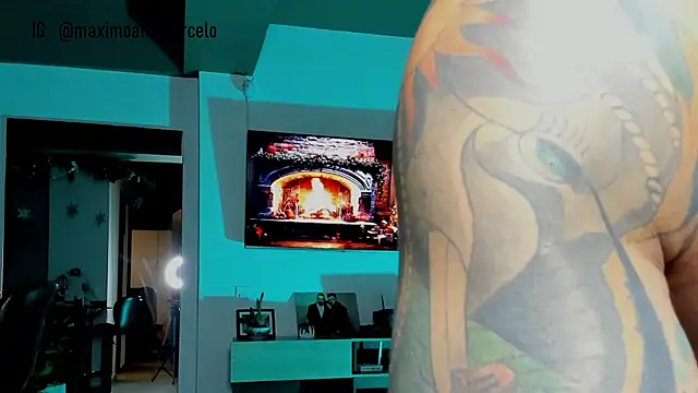 Maximo Marcelo online show from 12, 12, 2024