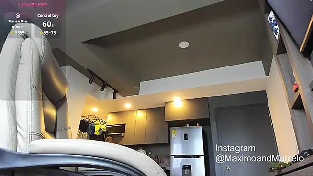 Maximo Marcelo online show from 17, 9, 2025