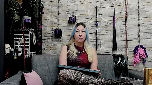 CruelMistress online show from 19, 1, 2026