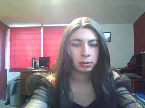 Snapshot of Yasmin_Paez99 chatting on 20, 12, 2025 Yasmin Paez99 online show from 20, 12, 2025