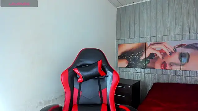 zoe connor19 online show from 13, 4, 2026