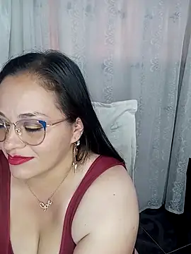 emily sweet13 online show from 4, 3, 2025