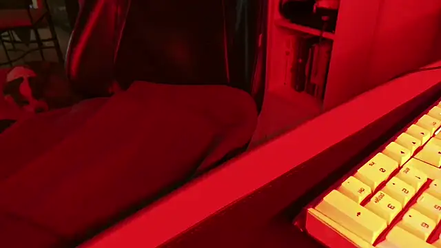 DirtyDi97 online show from 19, 11, 2025