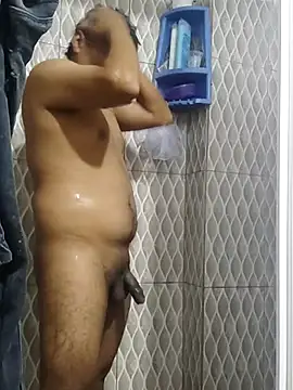 Tu papi 69  online show from 8, 11, 2025