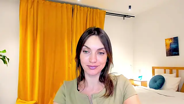 LovelyeeMia online show from 13, 12, 2024