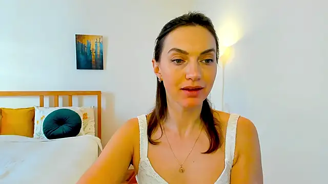 LovelyeeMia online show from 19, 12, 2024