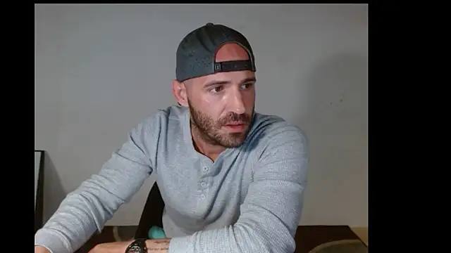 Snapshot of TheNakedPreacher chatting on 6, 3, 2025 TheNakedPreacher online show from 6, 3, 2025