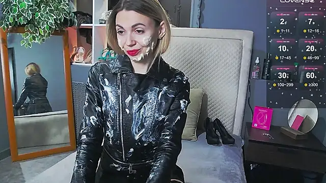 KiraNikson online show from 4, 2, 2026