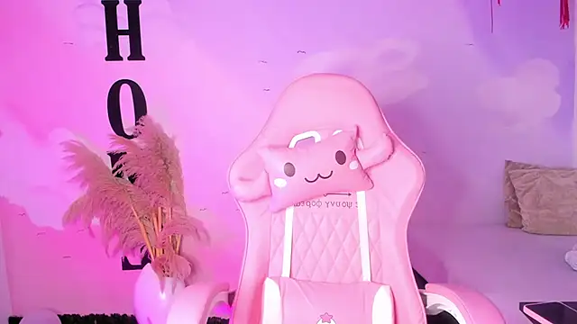 carolayrosse online show from 22, 2, 2025