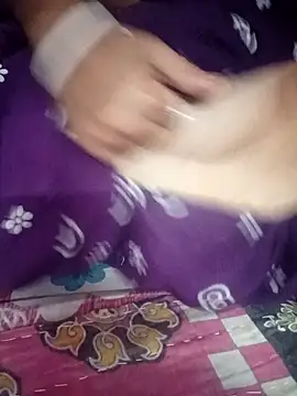 Snapshot of lakey91girl chatting on 4, 2, 2025 lakey91girl online show from 4, 2, 2025