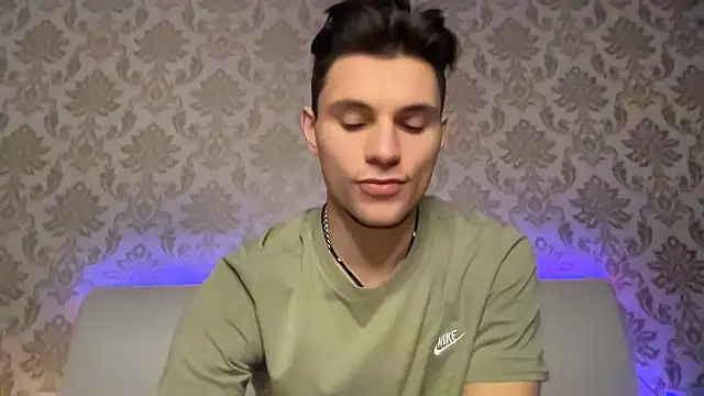 denlover1 online show from 23, 1, 2025