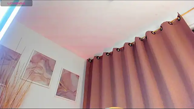 Angie Pirss online show from 6, 2, 2025