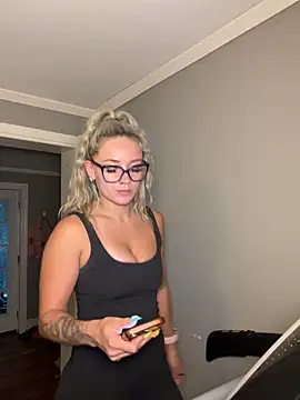 Snapshot of lexybabyxo chatting on 29, 6, 2026 lexybabyxo online show from 29, 6, 2026