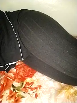 Snapshot of 3ahhd chatting on 5, 4, 2026 3ahhd online show from 5, 4, 2026