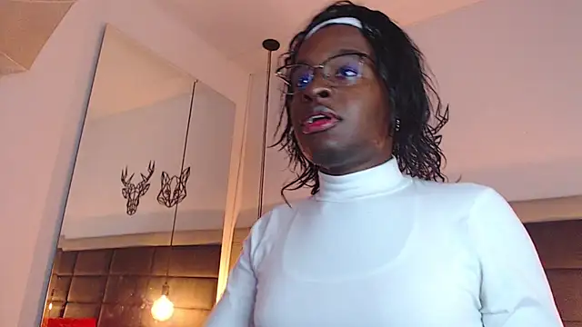 candy lovee69 online show from 6, 11, 2025