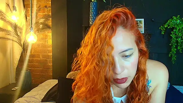 Snapshot of sahra_taylor_ chatting on 24, 2, 2026 sahra taylor online show from 24, 2, 2026