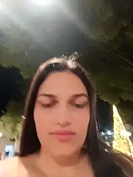 girl milk1 online show from 18, 12, 2025