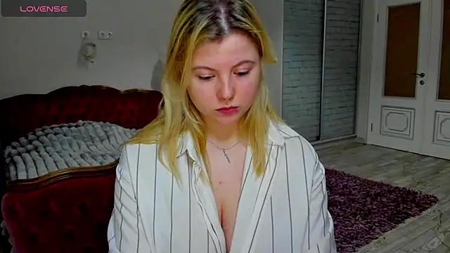 LillyDepp online show from 1, 12, 2025