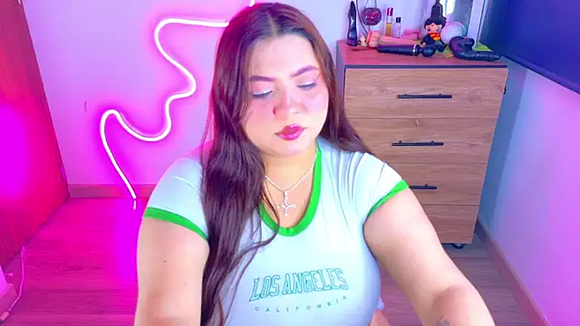 Rebeca charme21 online show from 9, 9, 2025