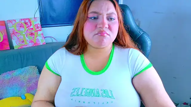Snapshot of Rebeca_charme21 chatting on 19, 6, 2026 Rebeca charme21 online show from 19, 6, 2026
